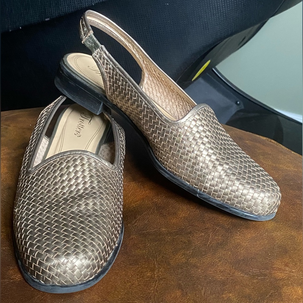 Trotters Woven Lucy Slingbacks